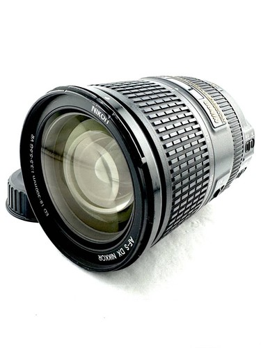 Nikon 18 300 mm - 18-300,