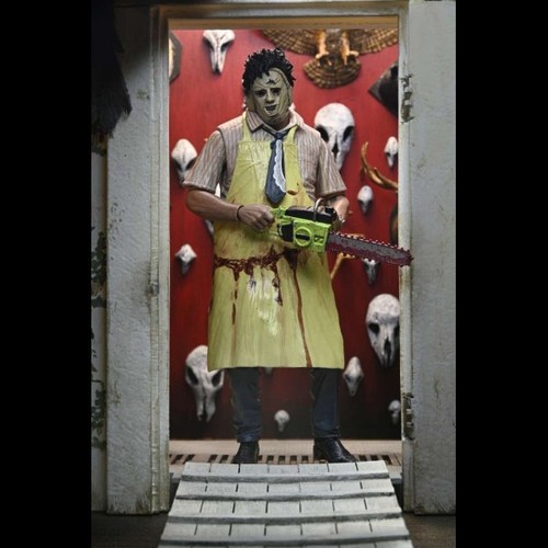 Neca texas chainsaw - neca,