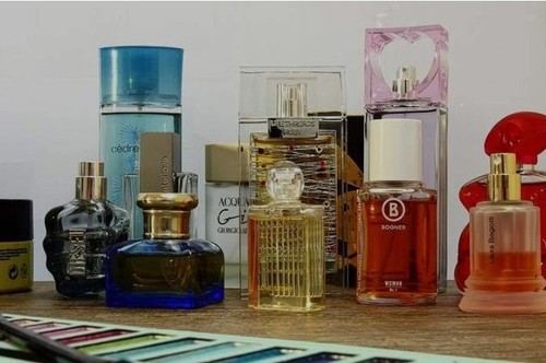 Vendita profumi uomo - da,