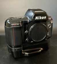 NIKON N-90s (F-90s) fotocamera
