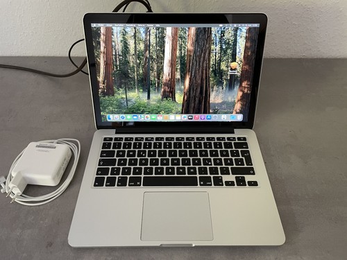 Apple macbook pro - pro, retina