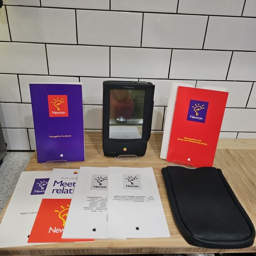 Apple newton messagepad - apple,