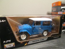 Tetto 1:24 Toyota FJ40 Jeep