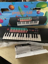 VINTAGE 1990s Yamaha Portasound PSS-12 tastiera vintage
