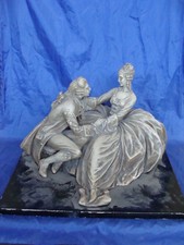 STATUA ARTURO PANNUNZIO DAMA  CAVALIERE COLORE CERAMICA TERRACOTTA