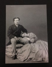 RIPRODUZIONE FOTO ALINARI RITRATTO IN SALA DI POSA 9X12 CM 1890 (1)  