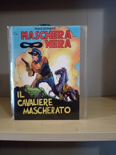 Maschera nera il - maschera, n.1