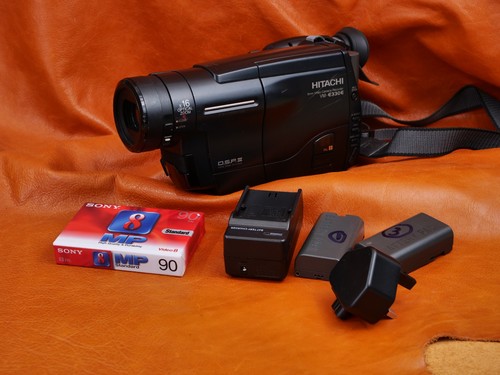 3614 videocamera hitachi - #3614,
