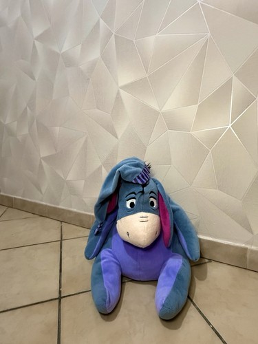 Peluche oh - peluche, “ih-oh”