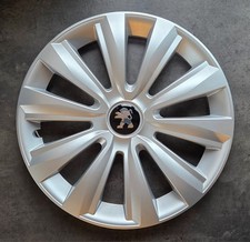 4 enjoliveurs Neuf pour/4