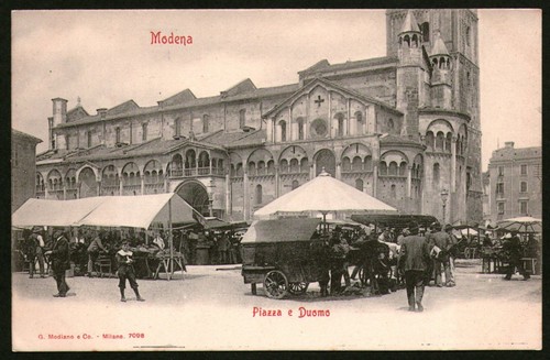 Modena piazza e duomo - –,