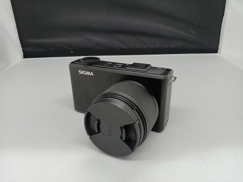 Fotocamera digitale compatta