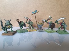 MINIATURE WARHAMMER DIPINTE A MANO -  PIOMBO- h.3cm