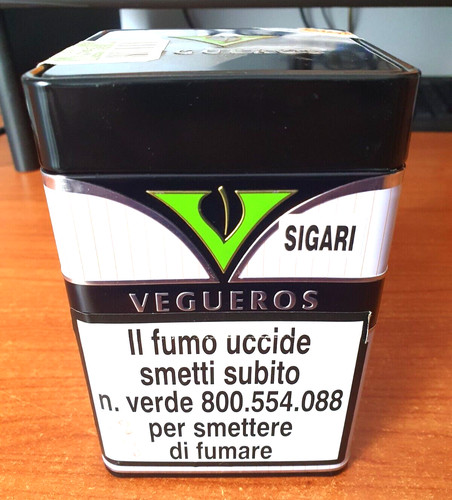 Scatola barattolo latta - scatola,