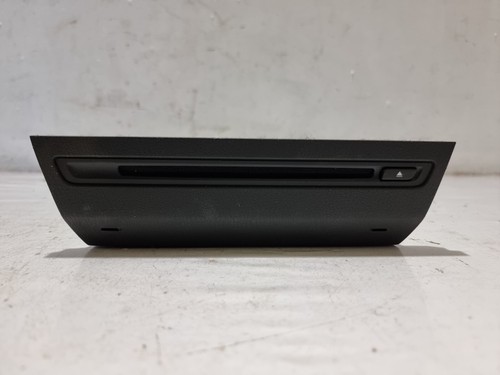 Mazda radio stereo sat - radio, cd