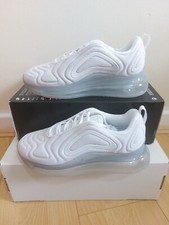 Nuove Nike Air Max 720 donna