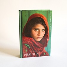 Portrait Steve mcCurry signé