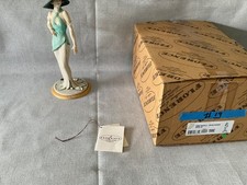 GIUSEPPE ARMANI FIGURINE