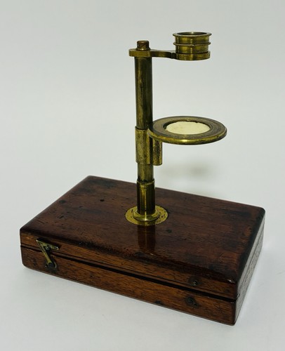 Antico microscopio campo - antico,