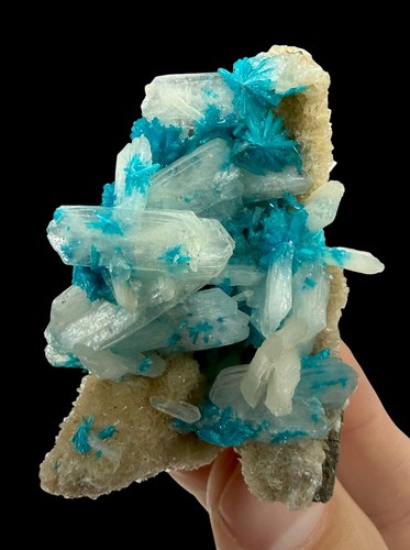 Cristalli cavansite e - cristalli, di