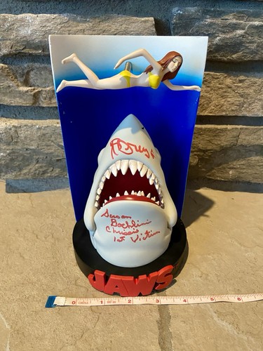 Statua firmata jaws - statua,