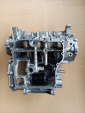 COPPIA CARTER MOTORE PC 25E-  PER HONDA HORNET 600 DEL  2004 2005