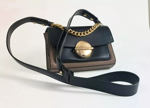 Elegantissima nuova marc - elegantissima!,