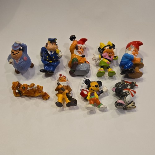 Lotto figurine personaggi - ,