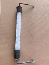 Antico Termometro Da Finestra . Scala In Gradi Celsius E Scala In Gradi Réaumur.