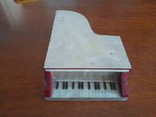 Vecchio pianoforte carillon Portagioie melodia O SOLE MIO funzionante (anni 50) 