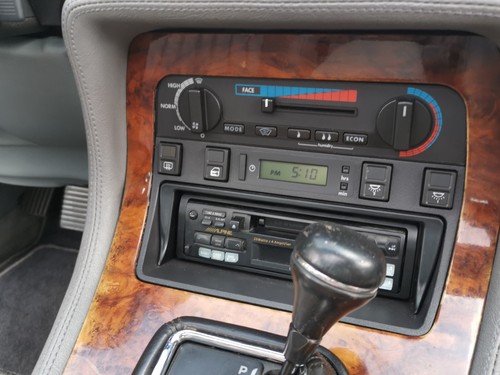 Telaio adattatore per radio