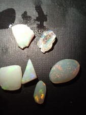RED★GEM★COLOR★ Opale Naturale ★Australian Rough Opal ★ Lightning Ridge - 6ct.