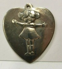 Ciondolo in argento 1000 a forma di cuore con bambina - VINTAGE