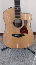 TAYLOR 210CE PLUS Chitarra