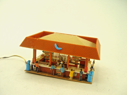 Bratwurst snack con - , personaggi
