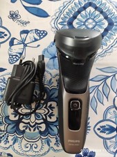 Philips Series 3000 S3233/52 Rasoio Elettrico Wet & Dry - Nero