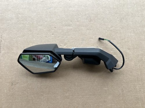 Specchietto sinistro con - sinistro,