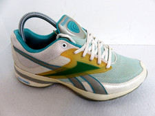 Reebok Womens 7.5 Easy Tone