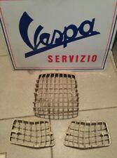 Accessori griglie frecce fanale dell'epoca vespa PX 125 150 200 PE