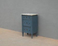 Comodino mobiletto st.Luigi