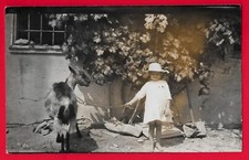 BAMBINA CON CAPRETTA - FOTO CARTOLINA
