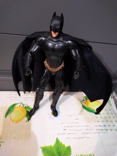 Batman begins con mantello - con,