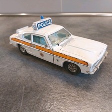 Dinky Toys 2253 Ford Capri GXL