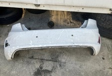 FORD FIESTA 7 MK8 PARAURTI