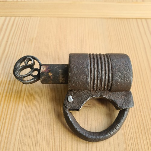 C5144 castello molto - antico, |