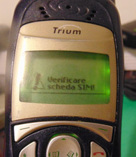 CELLULARE - MITSUBISHI TRIUM