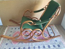 Una rara sedia a dondolo