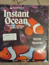 12 kg di sale per acquario marino Instant Ocean e Tropical Reef. 