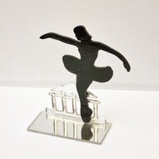 BALLERINA E SENZA TITOLO di