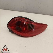 Fanale posteriore destro per PEUGEOT 206 CC 2003-2007 usato (106165)